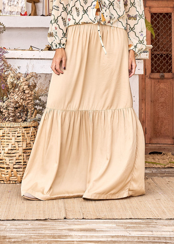 Lucía Camel Maxi Skirt